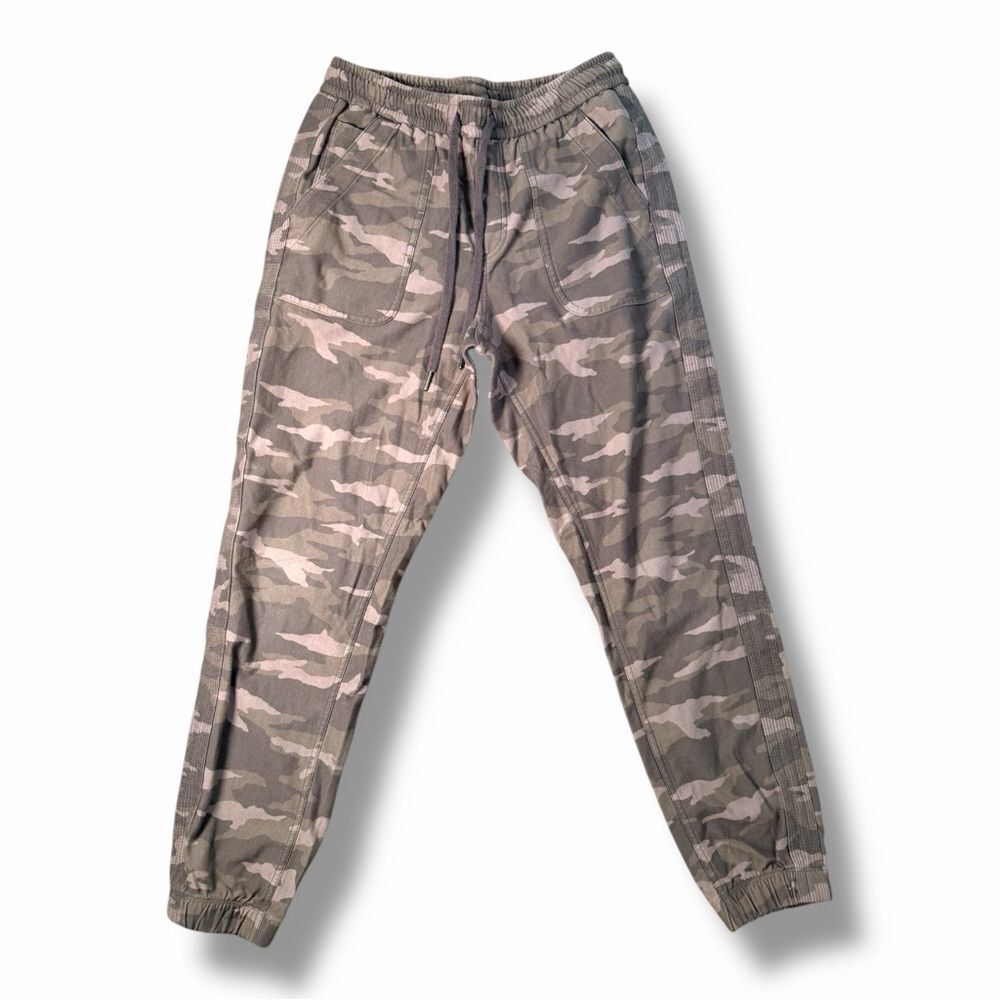 Athleta Brown Camo Farallon Jogger Size 4 Stretch Athleisure Casual Pockets